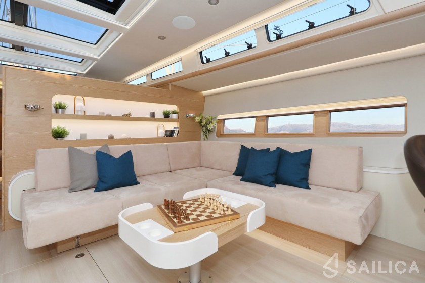 Hanse 675 - 3 cab. - Yacht Charter Sailica