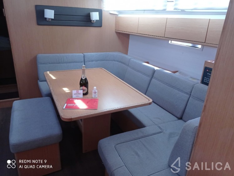 Bavaria Cruiser 46 - Yacht Charter Sailica