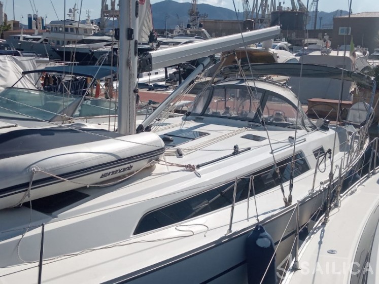 Bavaria 46 Cruiser - Yacht Charter Sailica