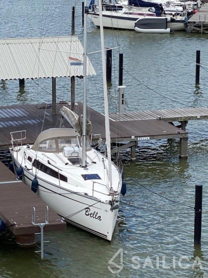 Bavaria 33 Cruiser - Yacht Charter Sailica