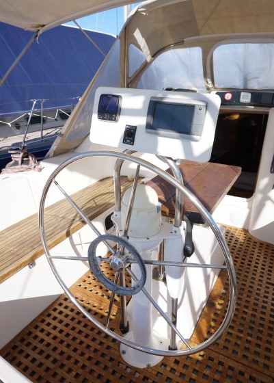 Overblue 44 - Yacht Charter Sailica