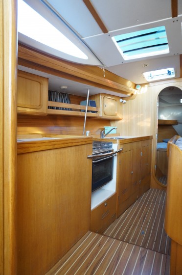 Overblue 44 - Yacht Charter Sailica