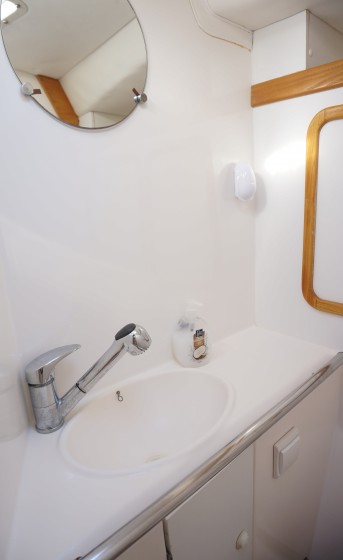 Overblue 44 - Yacht Charter Sailica