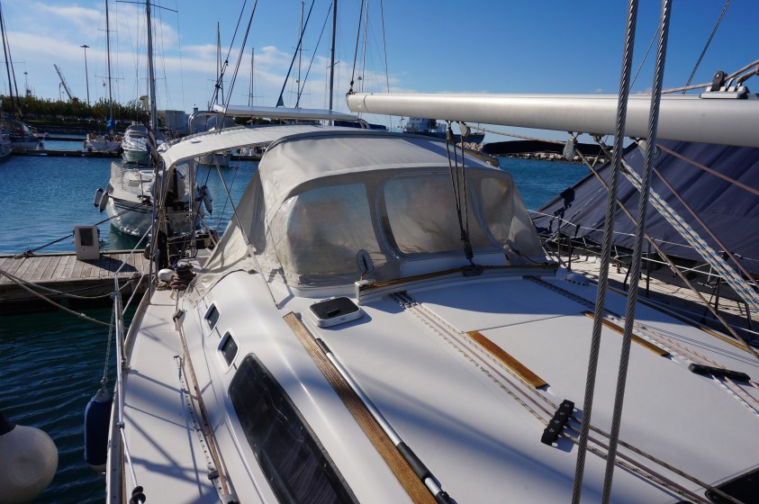 Overblue 44 - Yacht Charter Sailica