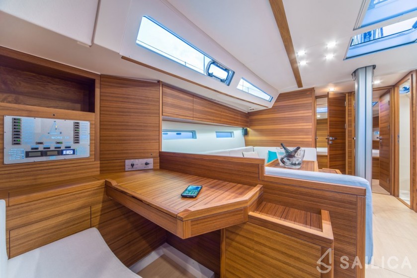 More 55 - Yacht Charter Sailica