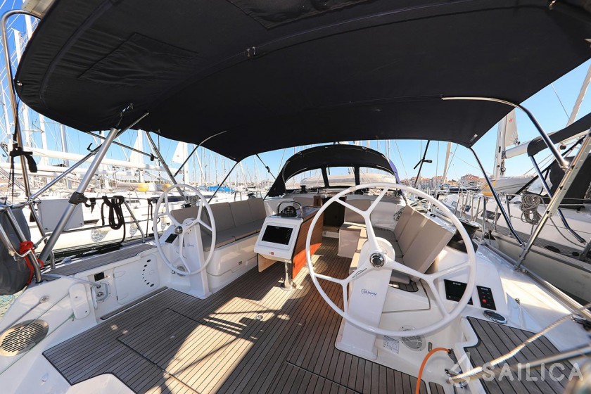 Bavaria 46 Cruiser - Yacht Charter Sailica