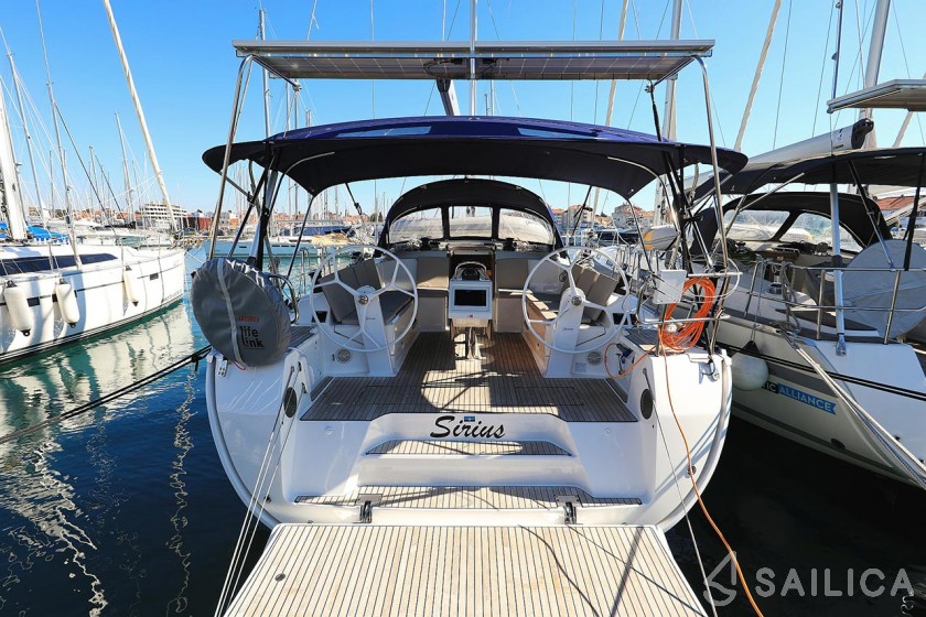 Bavaria 46 Cruiser - Yacht Charter Sailica