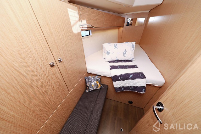 Bavaria 46 Cruiser - Yacht Charter Sailica
