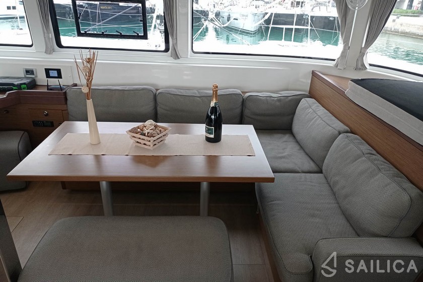 Lagoon 46  - Yacht Charter Sailica