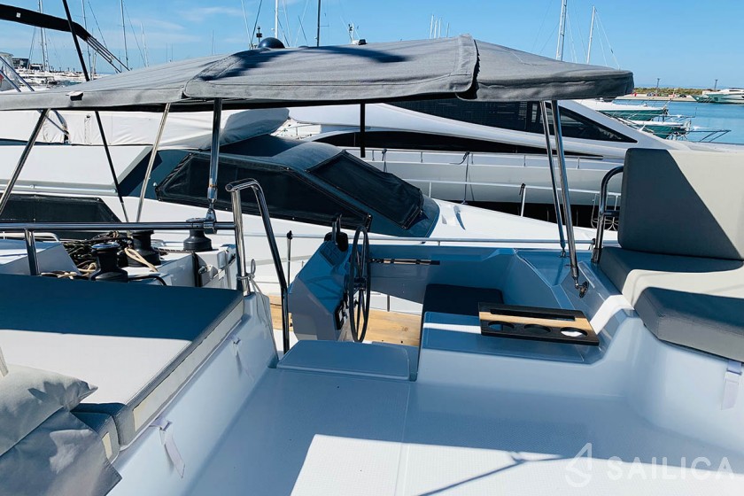 Elba 45 - Yacht Charter Sailica