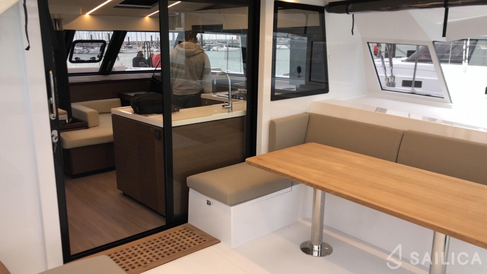 Nautitech 46 Fly - Yacht Charter Sailica