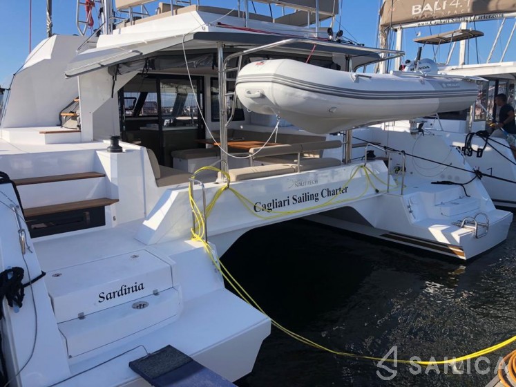 Nautitech 46 Fly - Yacht Charter Sailica