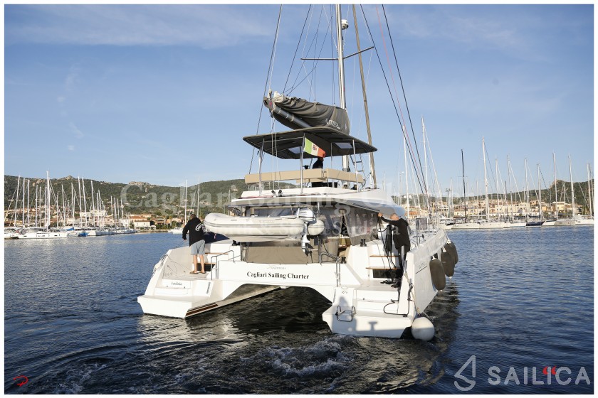 Nautitech 46 Fly - Yacht Charter Sailica