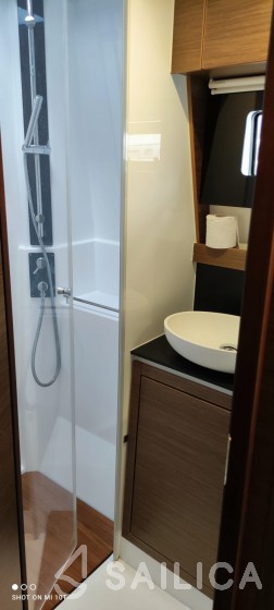 Nautitech 46 Fly - Yacht Charter Sailica