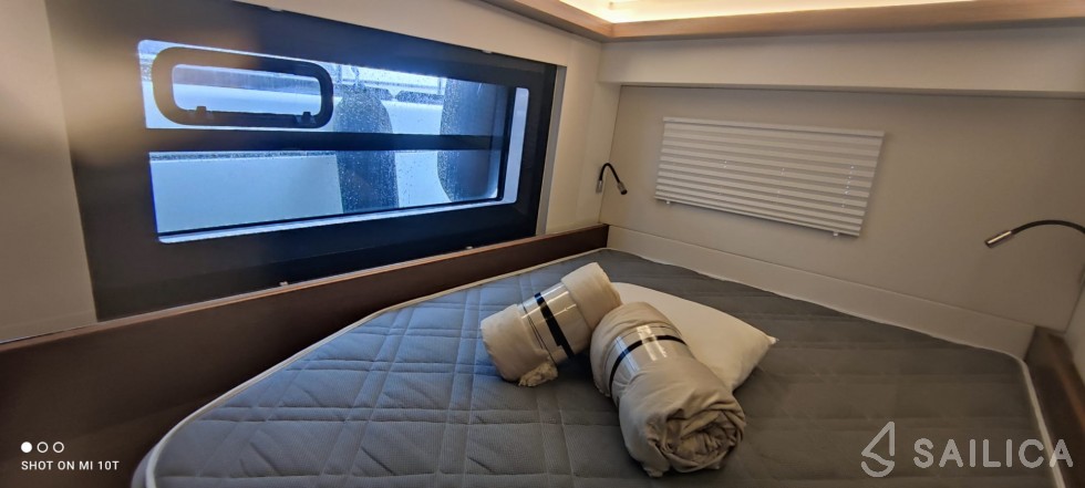 Nautitech 46 Fly - Yacht Charter Sailica