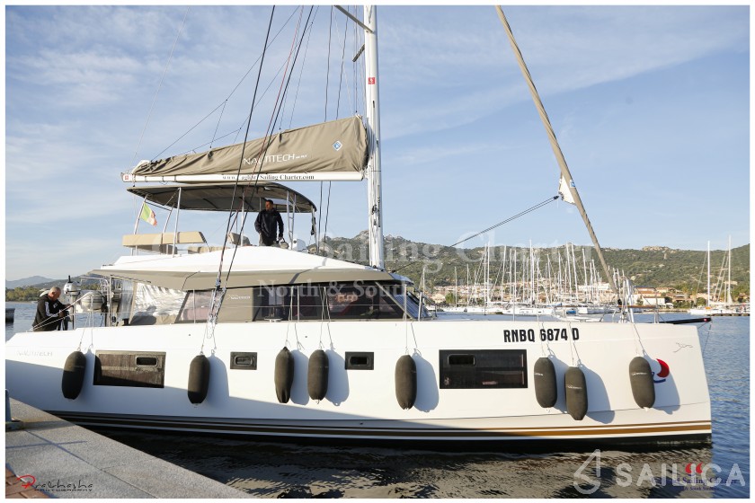 Nautitech 46 Fly - Yacht Charter Sailica