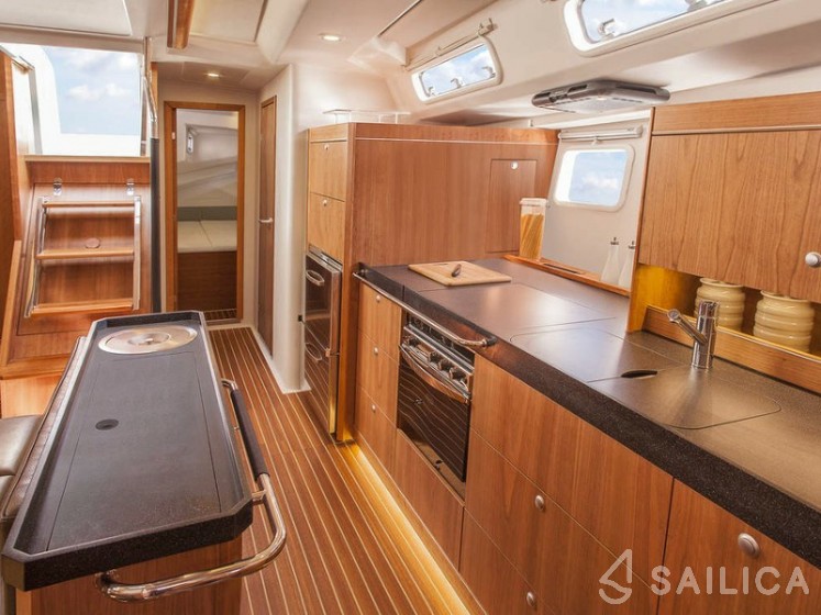 Hanse 505 - Yacht Charter Sailica