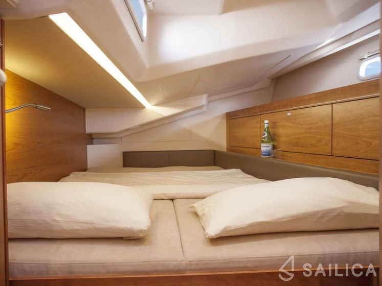 Hanse 505 - Yacht Charter Sailica