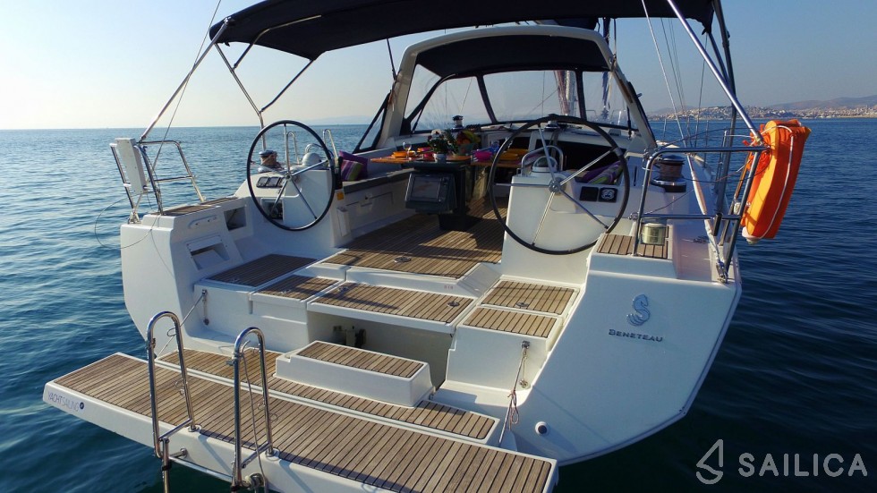 Oceanis 48 - Yacht Charter Sailica