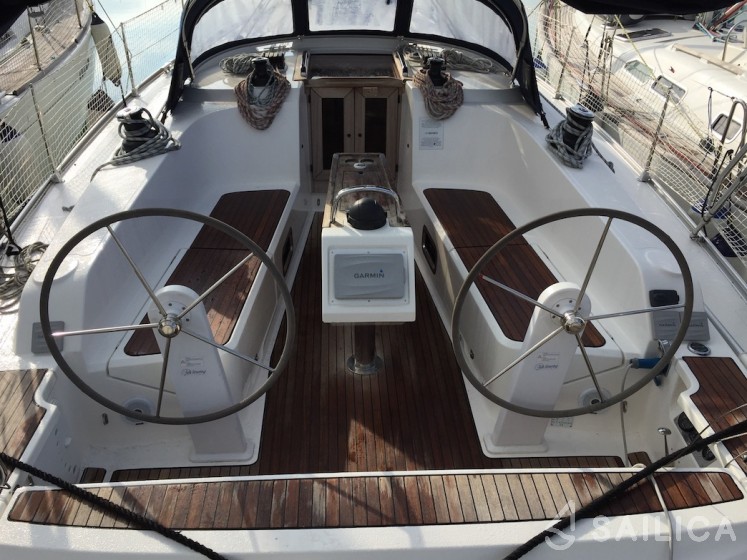 Bavaria 41 Cruiser - Yacht Charter Sailica