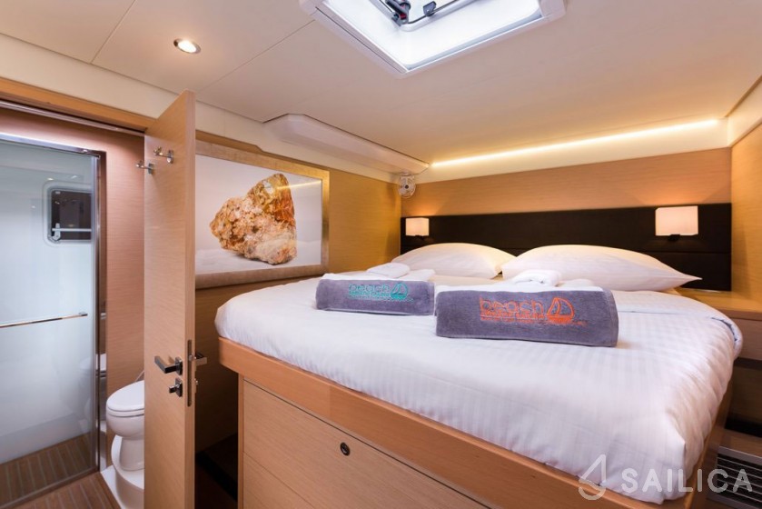 Lagoon 620 - Yacht Charter Sailica