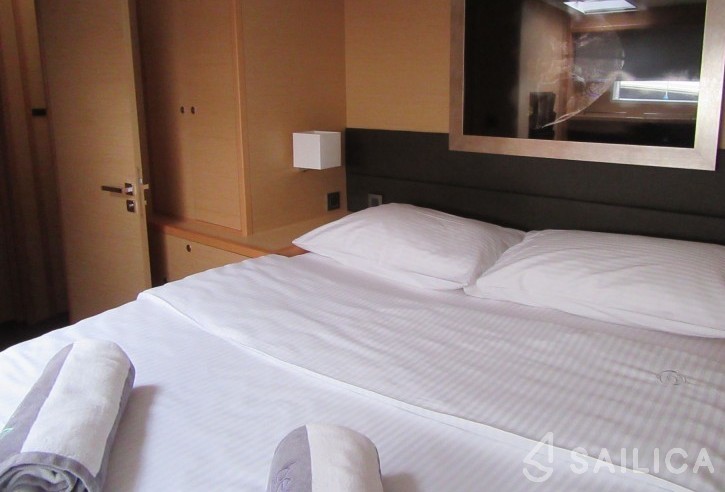 Lagoon 620 - Yacht Charter Sailica