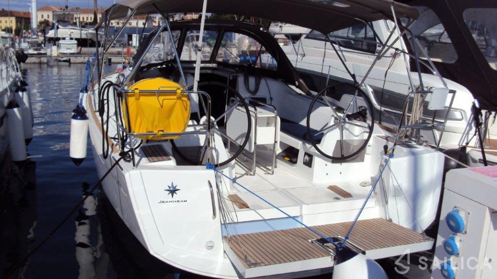 Sun Odyssey 349 - Yacht Charter Sailica