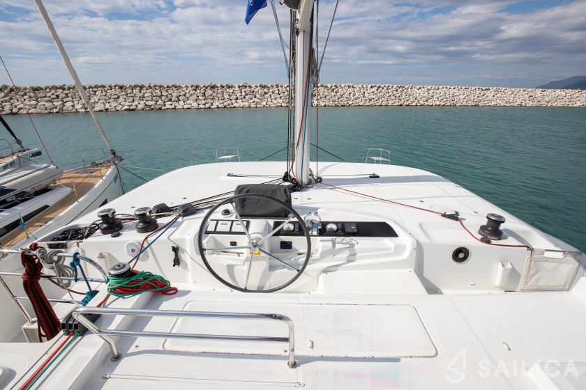 Lagoon 46  - Yacht Charter Sailica