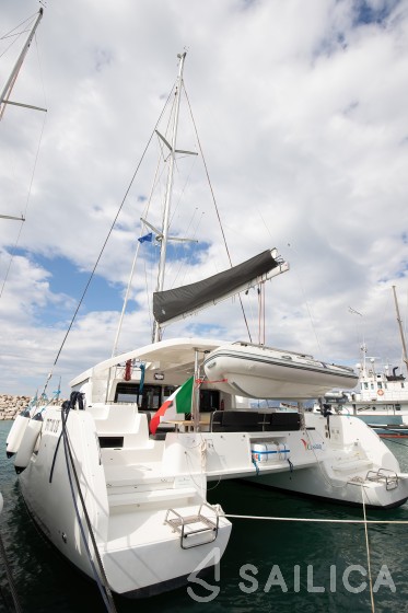 Lagoon 46  - Yacht Charter Sailica