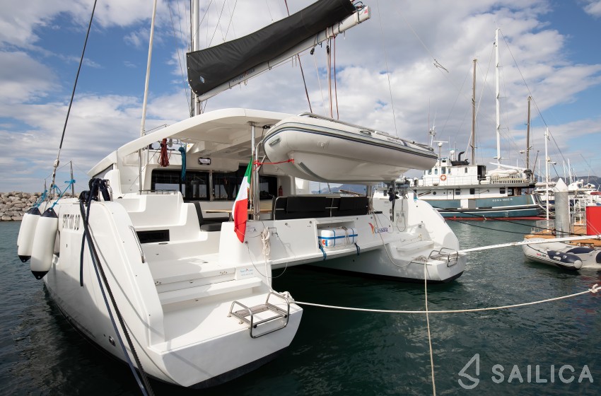 Lagoon 46  - Yacht Charter Sailica