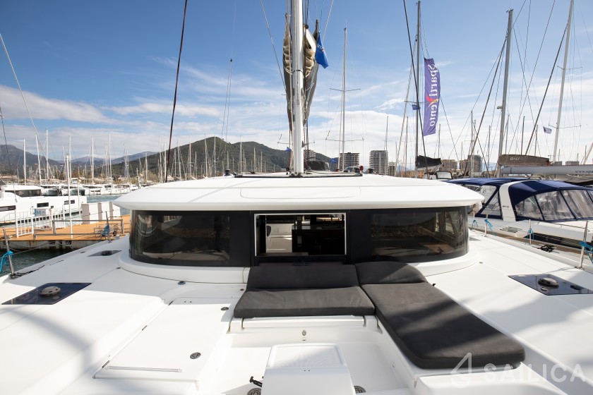 Lagoon 46  - Yacht Charter Sailica