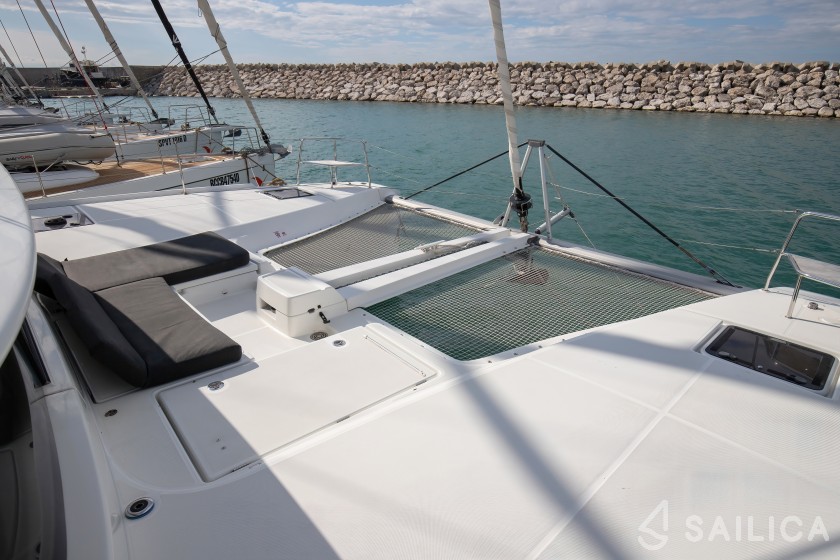 Lagoon 46  - Yacht Charter Sailica