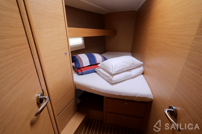 Dufour 460 GL - Yacht Charter Sailica