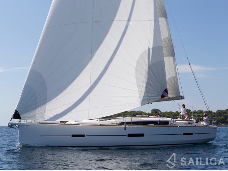 Dufour 460 GL - Yacht Charter Sailica