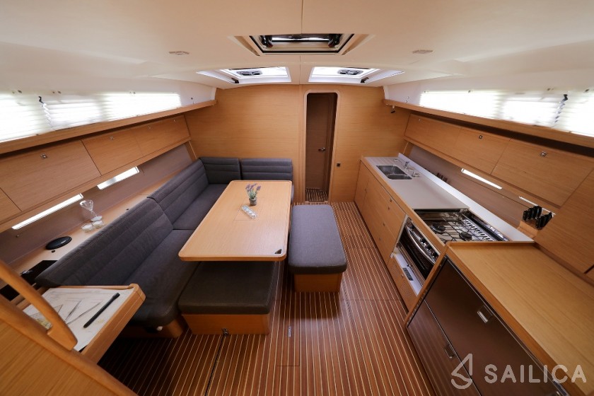 Dufour 460 GL - Yacht Charter Sailica