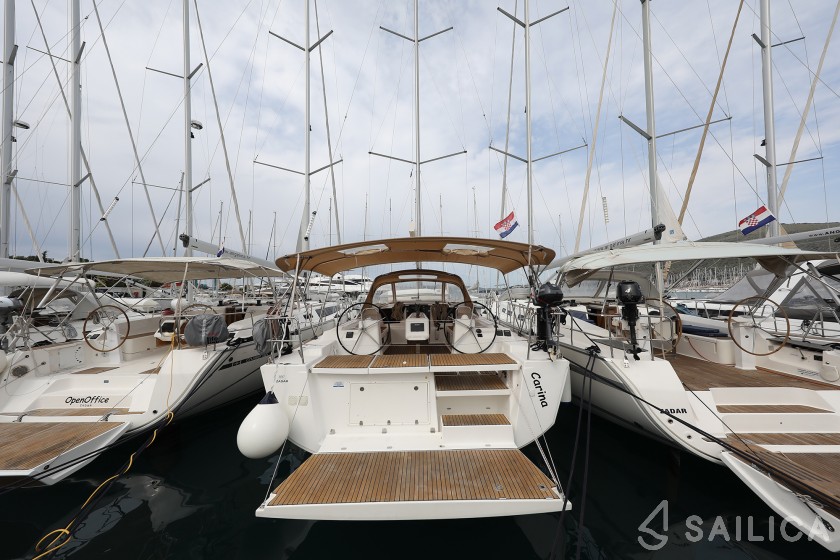 Dufour 460 GL - Yacht Charter Sailica