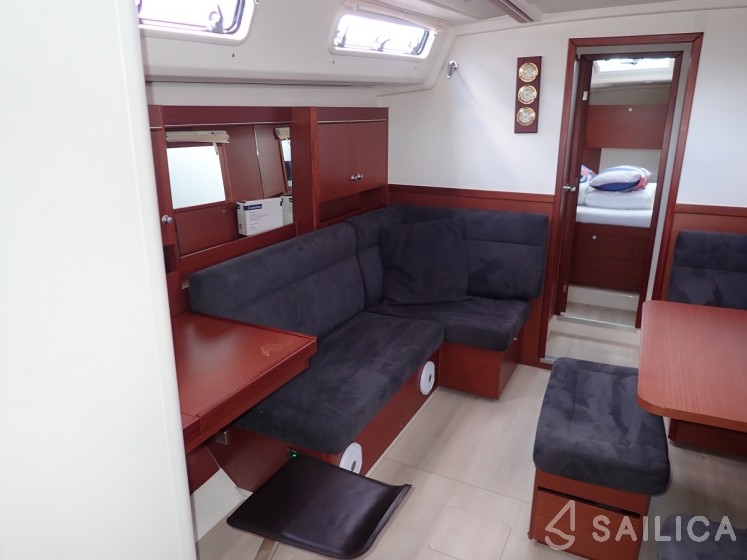Hanse 455 - Yacht Charter Sailica