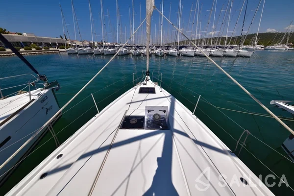 Sun Odyssey 490 - Yacht Charter Sailica