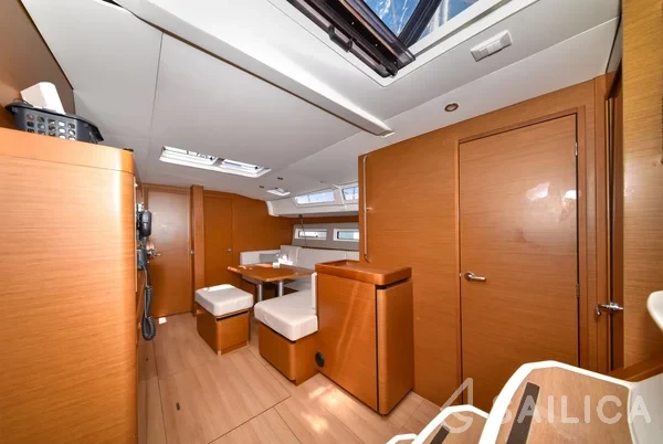 Sun Odyssey 490 - Yacht Charter Sailica