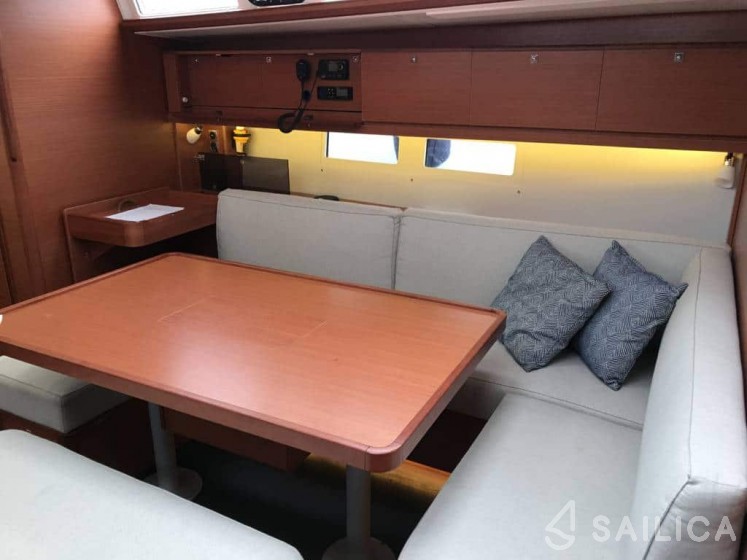 Dufour 460 GL - Yacht Charter Sailica
