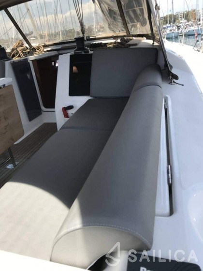 Dufour 460 GL - Yacht Charter Sailica