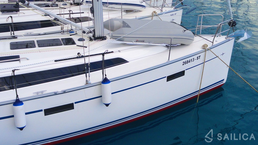 Bavaria 37 Cruiser - Yacht Charter Sailica