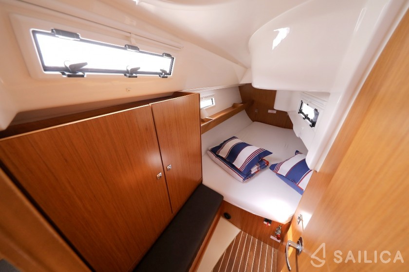 Bavaria 33 Cruiser - Yacht Charter Sailica