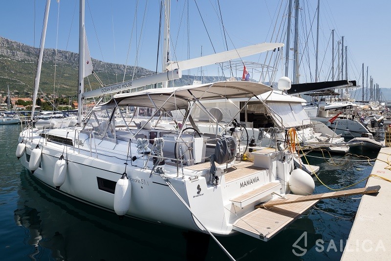 Oceanis 51.1 - Yacht Charter Sailica