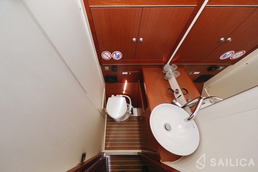 Hanse 575 - Yacht Charter Sailica