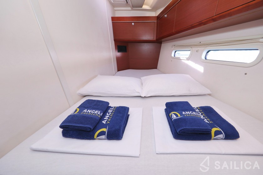 Hanse 575 - Yacht Charter Sailica