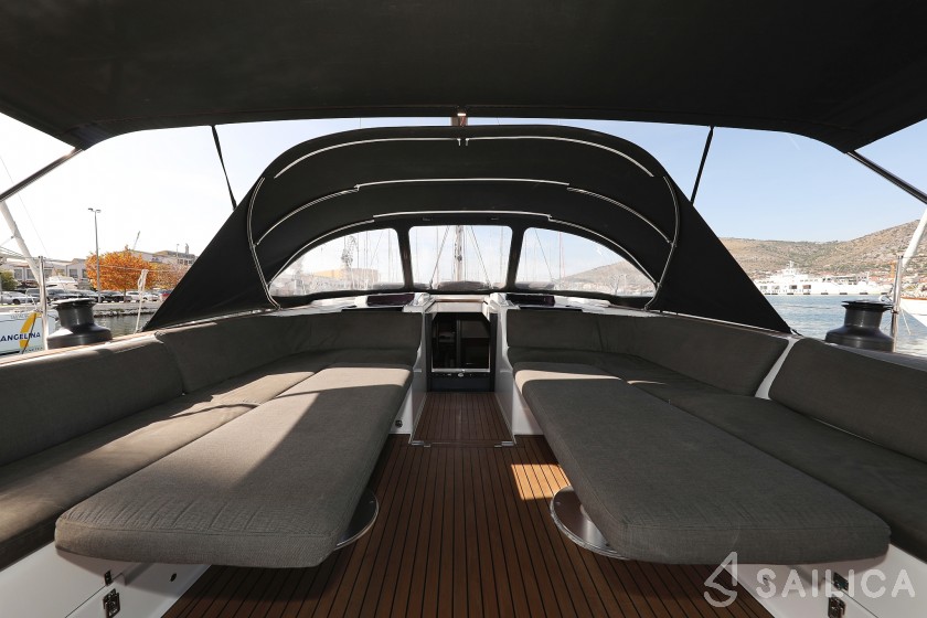 Hanse 575 - Yacht Charter Sailica