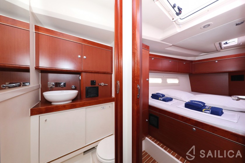 Hanse 575 - Yacht Charter Sailica