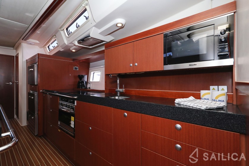 Hanse 575 - Yacht Charter Sailica