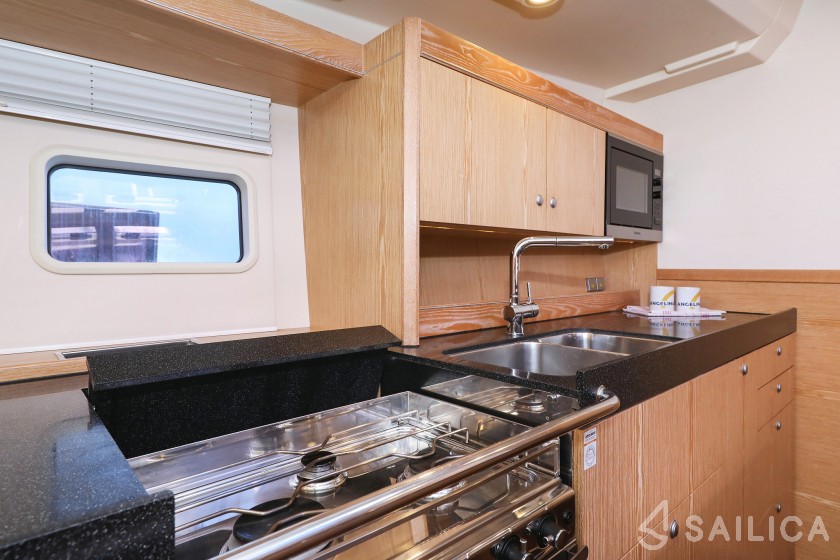 Hanse 575 - Yacht Charter Sailica